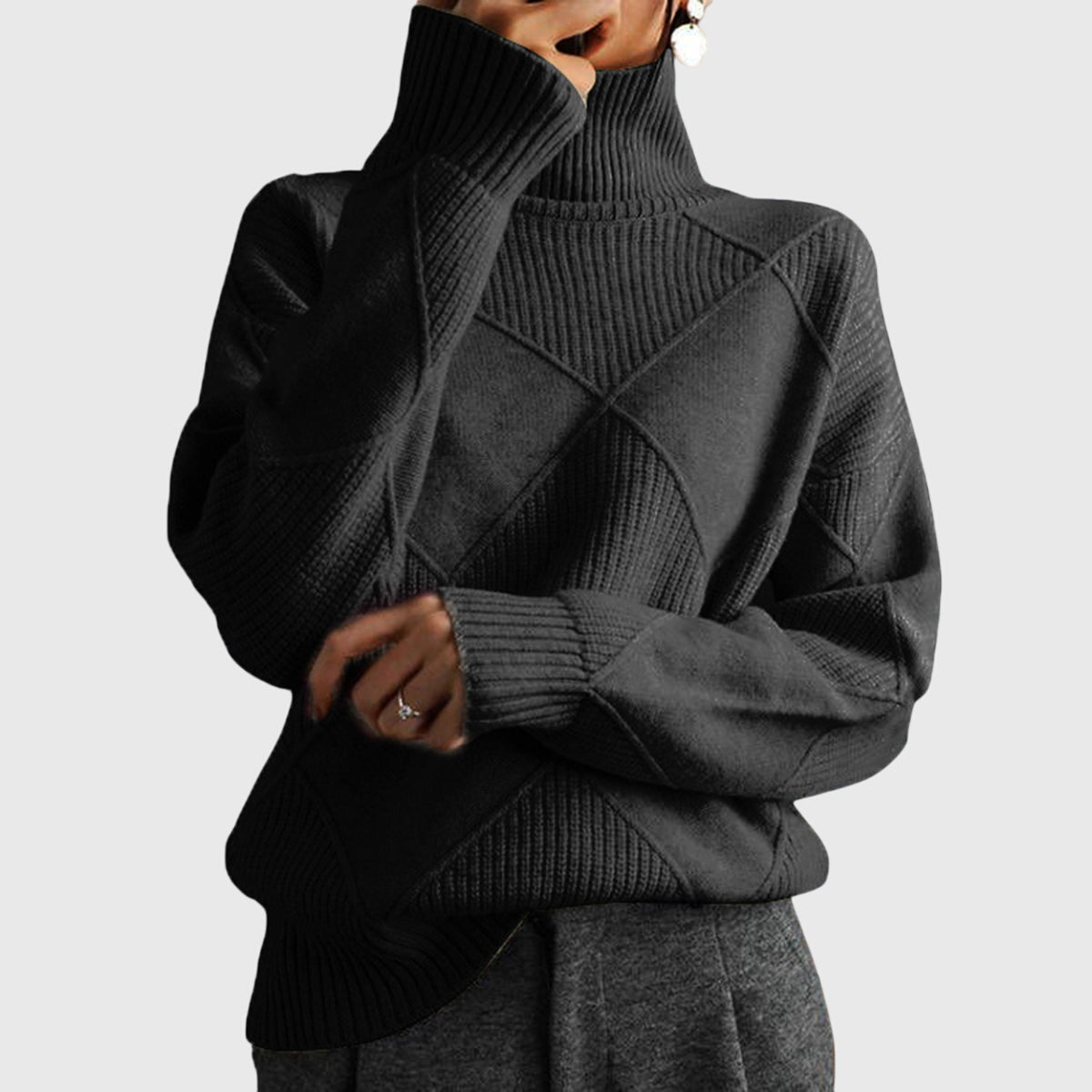 Women's Geometric Textured Knit Turtleneck Sweater in Black
