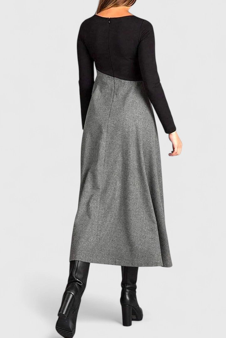 Women's Black and Gray Long Sleeve Flowing Maxi Dress