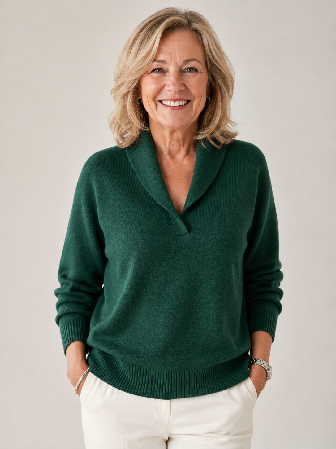 Women's Soft Knit Relaxed-Fit V-Neck Sweater
