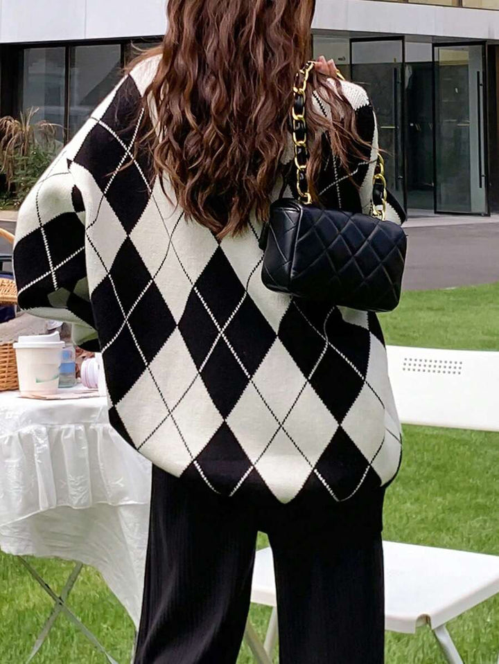 Women's Argyle Sweater, Crew Neck Drop Shoulder Knit Pullover