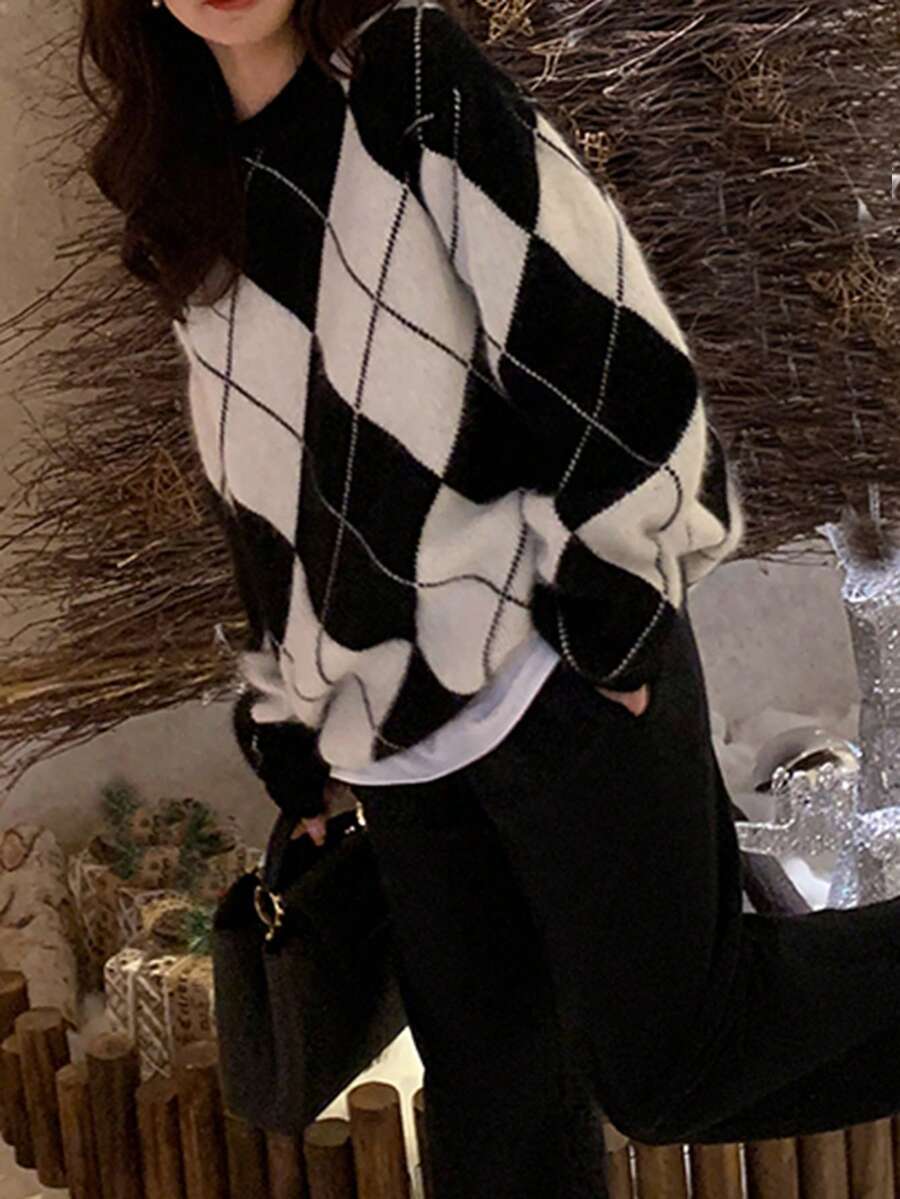 Women's Argyle Sweater, Crew Neck Drop Shoulder Knit Pullover