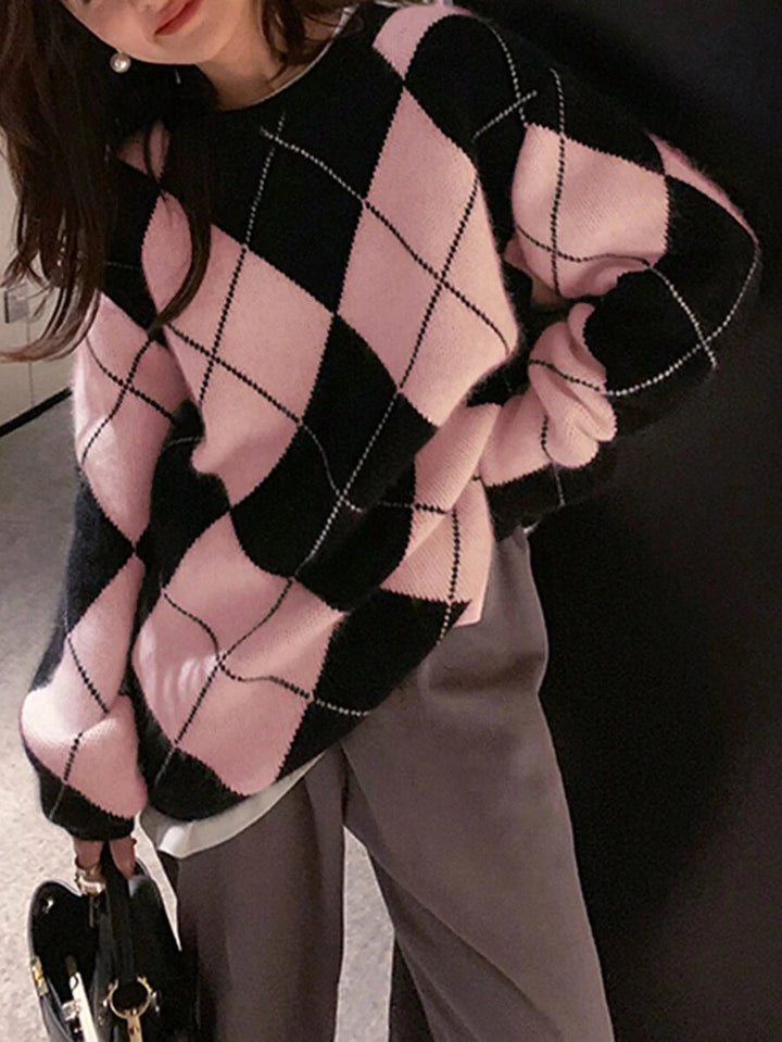 Women's Argyle Sweater, Crew Neck Drop Shoulder Knit Pullover