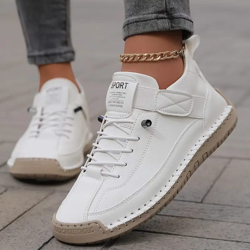 Úna | The Wide-Fit Cushioned Leather Sneaker