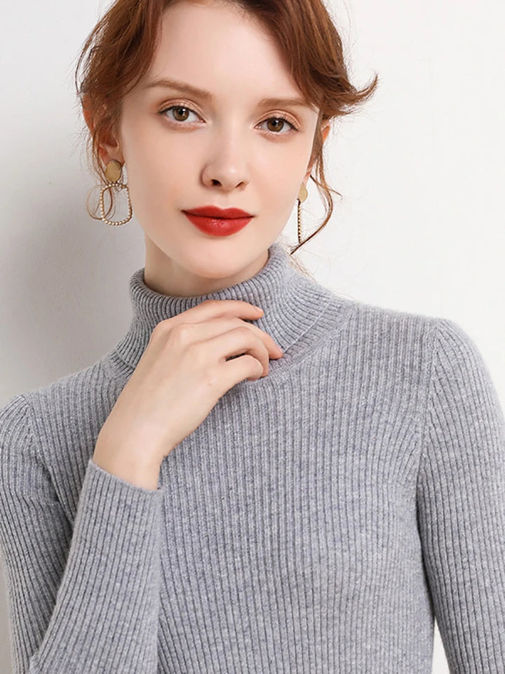 Women's Turtleneck Sweater, Soft Knit Long Sleeve Pullover Jumper