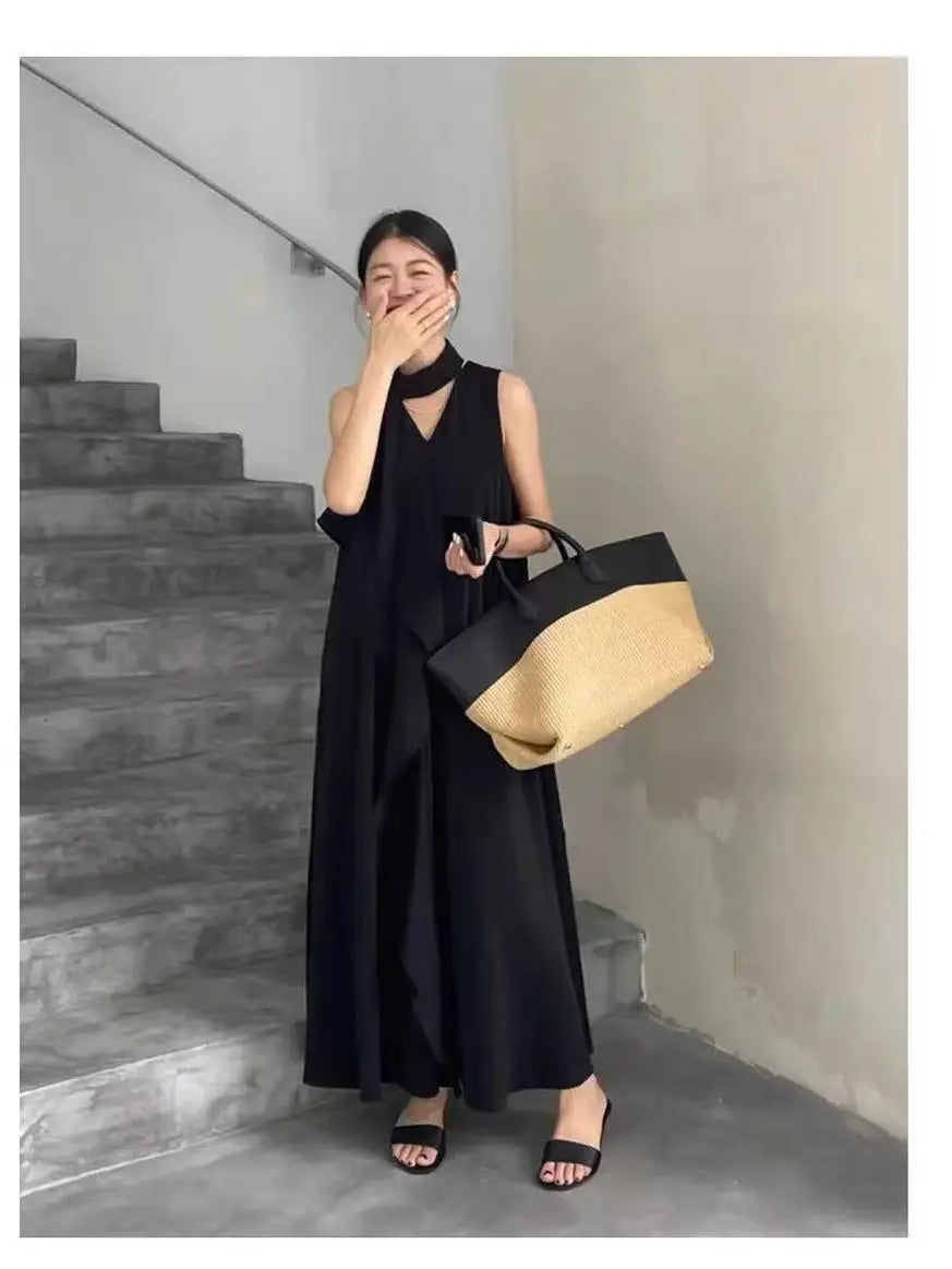 Women's Black Woven Raffia Color-Block Tote Bag, view 6