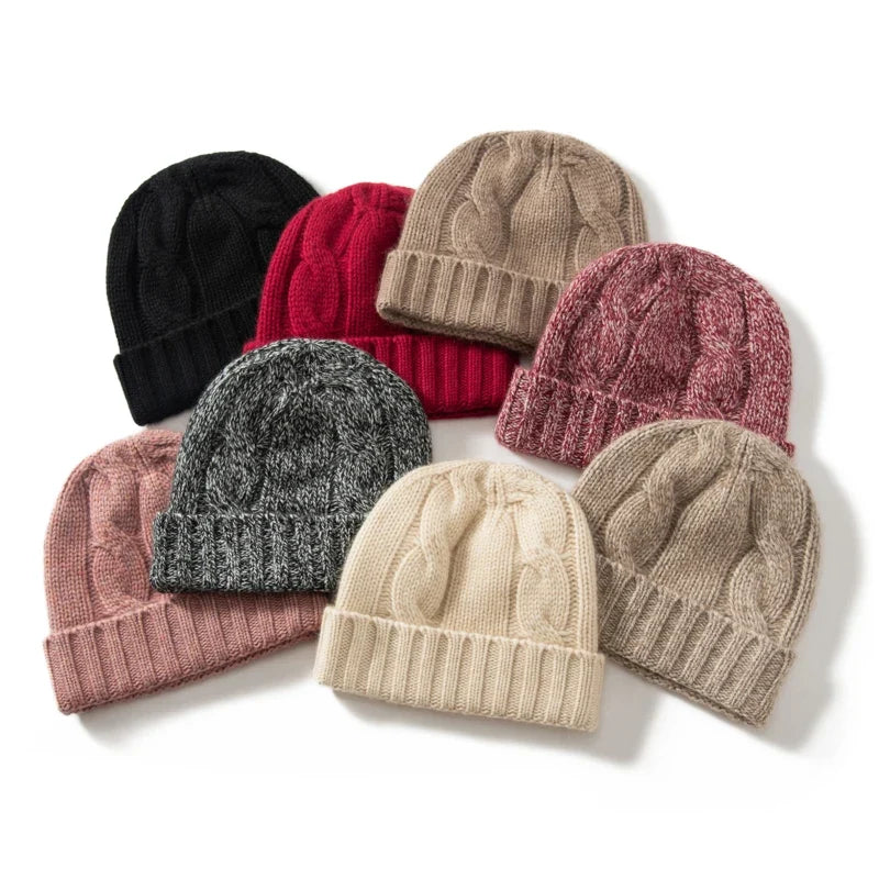 Women's Chunky Cable Cashmere Beanie with Ribbed Cuff