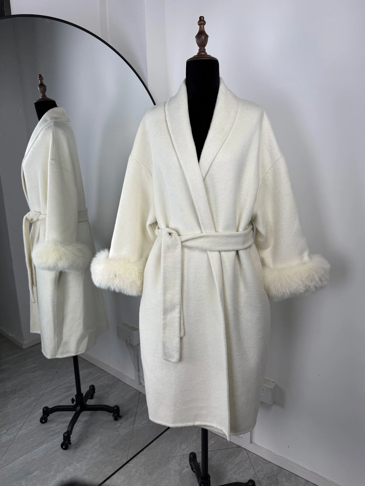 Women's Double-Sided Wool Blend Coat with Removable Plush Collar in White (Long)