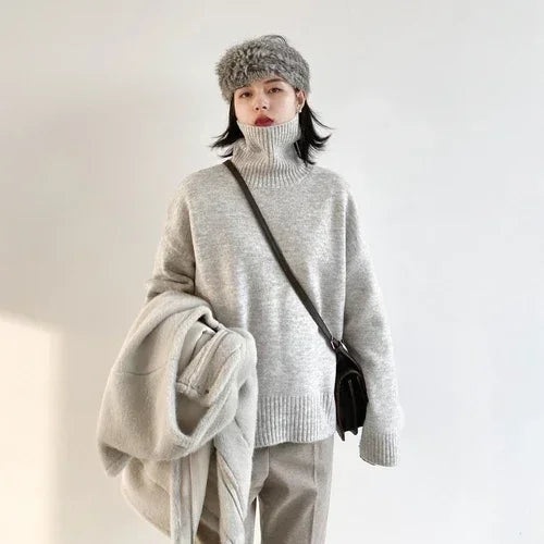 Women's Loose-Fit Fine Knit Turtleneck Sweater in Apricot