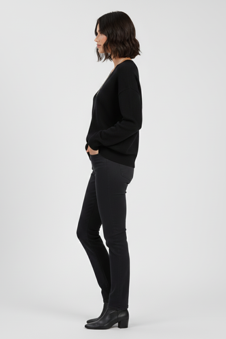 Women's V-Neck Pullover Sweater, Long Sleeve Soft Knit Top