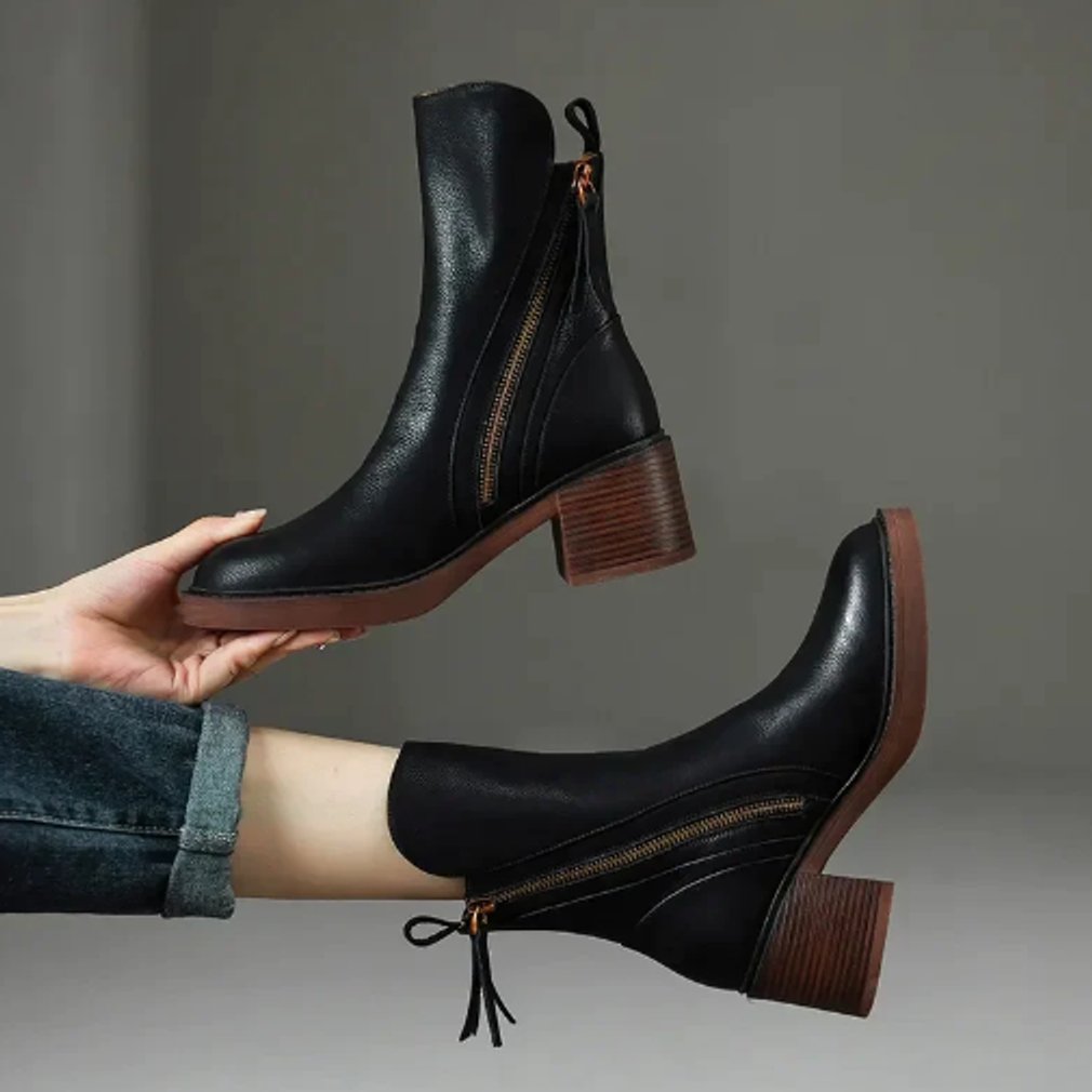 Women's Leather Block Heel Side-Zip Ankle Boots with Round Toe in Black