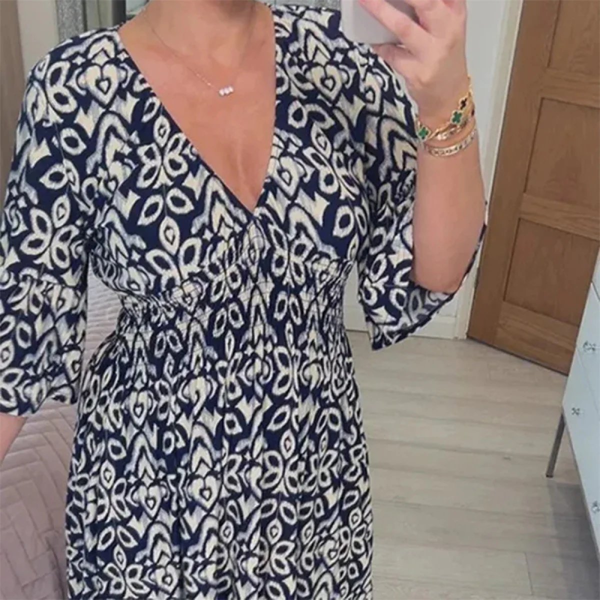 Women's Floral V-Neck Relaxed Maxi Dress in Navy Blue