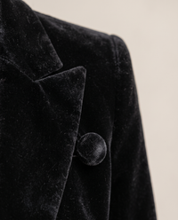 Eventide Elegant Velvet Single-Button Blazer — velvet lapel close-up
