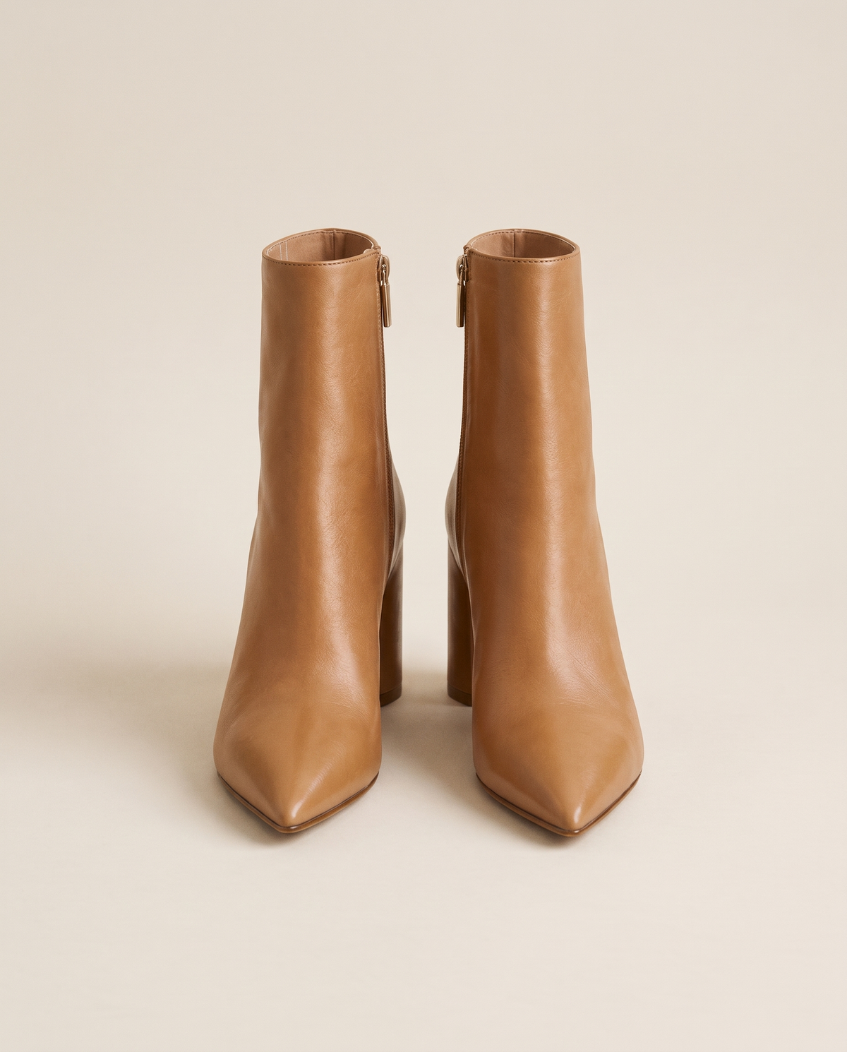 Leather Ankle Boots with Pointed Toe and Block Heel — tan