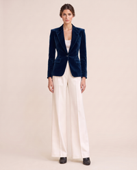 Eventide Elegant Velvet Single-Button Blazer — blue