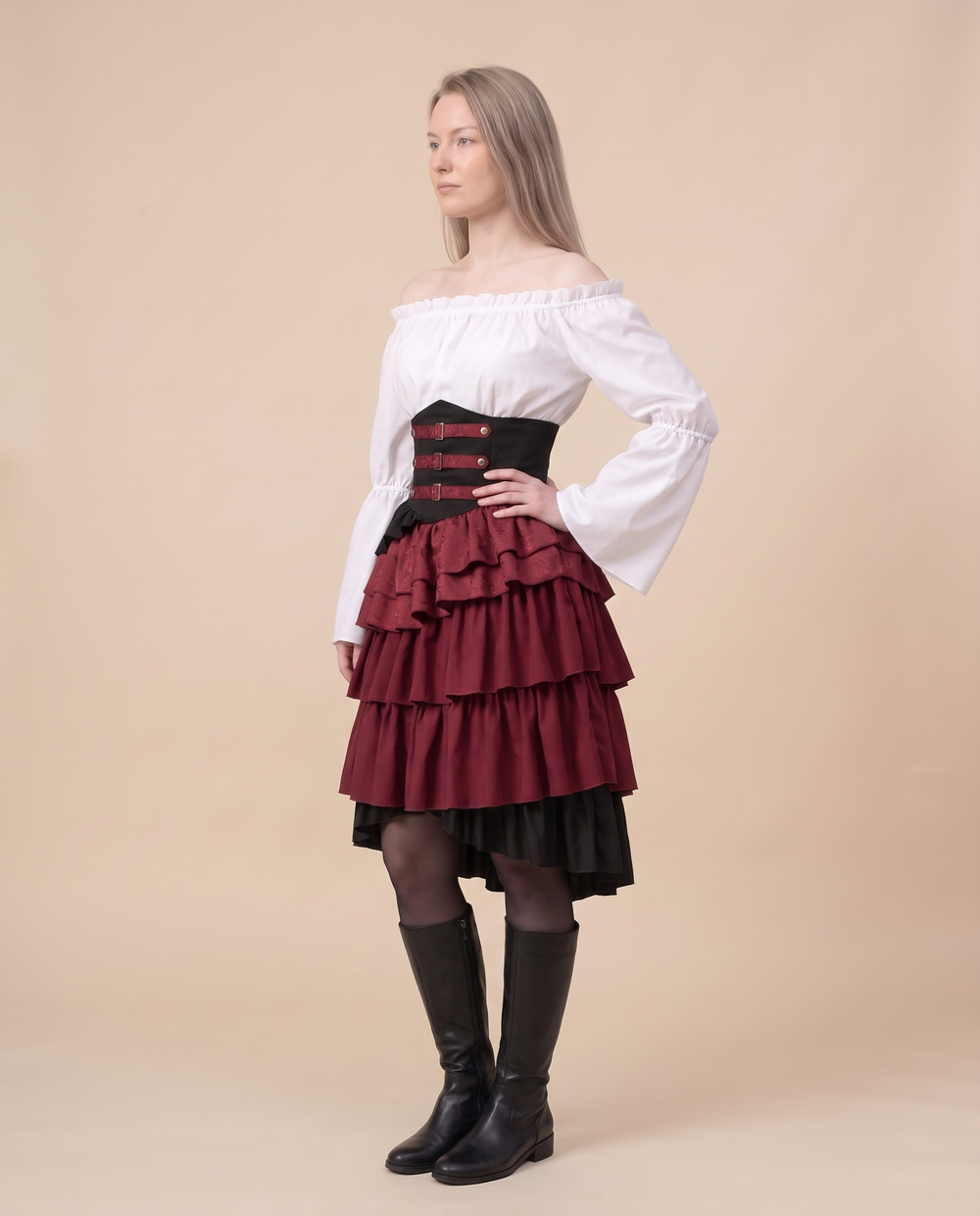 Women's Pirate Costume Set – three-quarter view