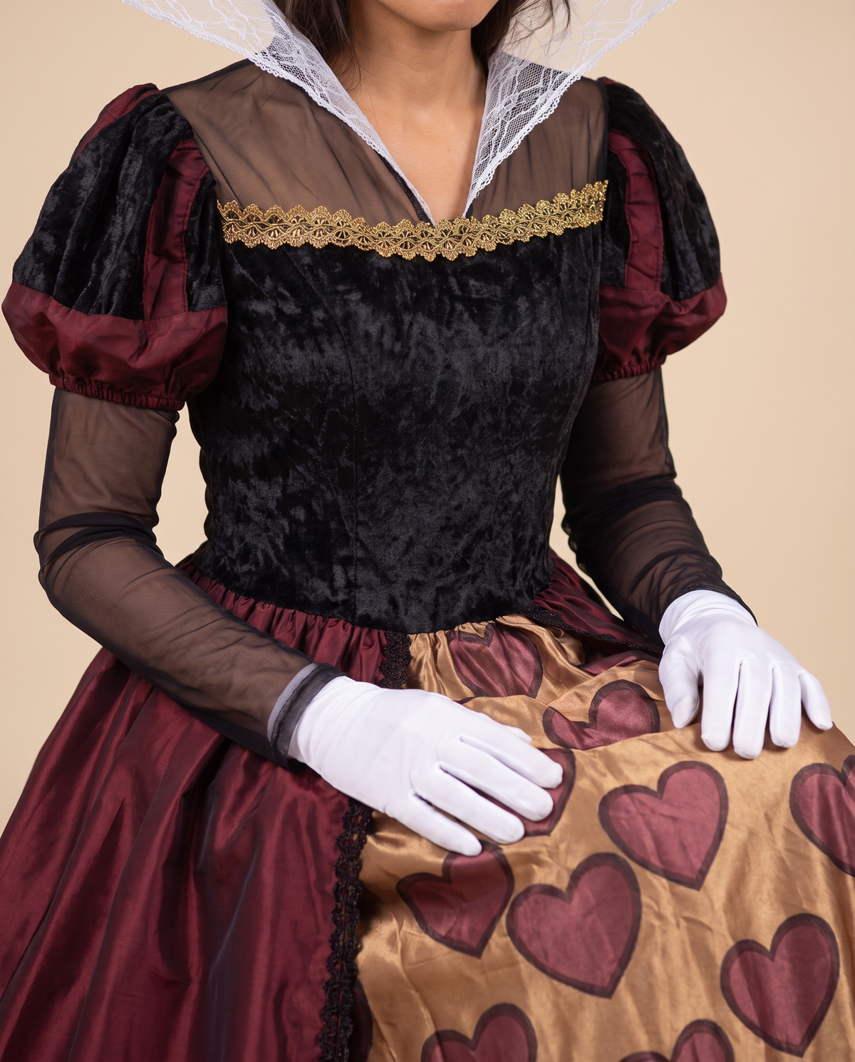 Women's Red Queen of Hearts Costume Gown – detail