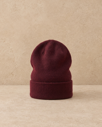 Pinecrest Relaxed Classic Cashmere Knit Beanie — Deep Red