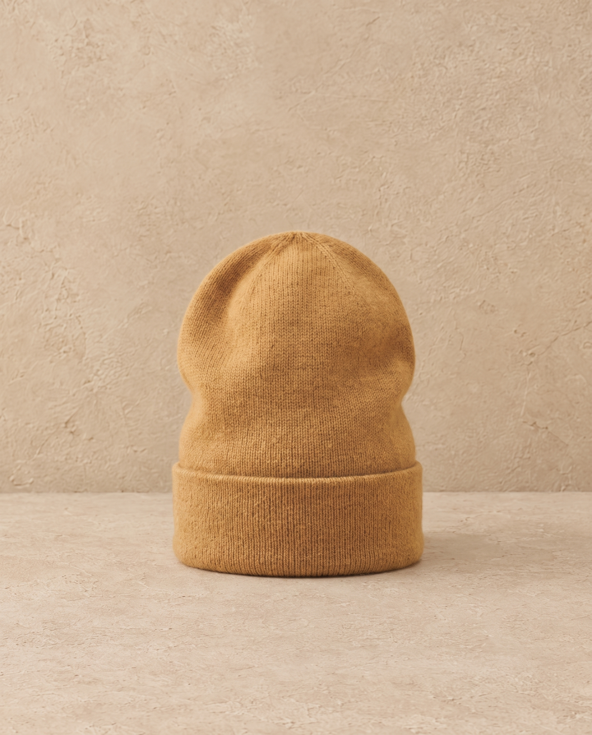 Pinecrest Relaxed Classic Cashmere Knit Beanie — Golden Camel