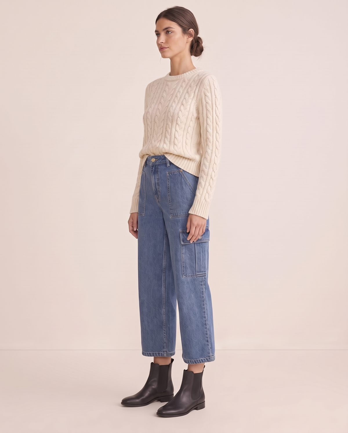 Blue cropped cargo jeans, three-quarter view