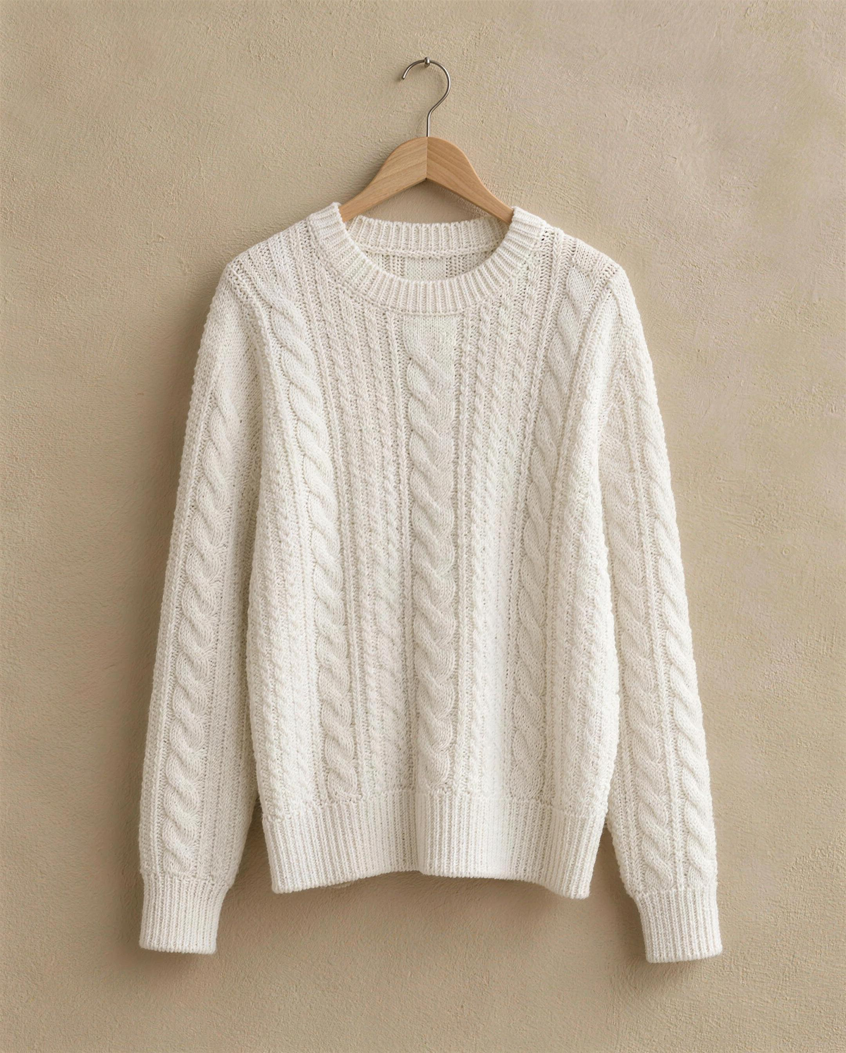 Marettimo Classic Cable Knit Pullover Sweater — cable knit detail