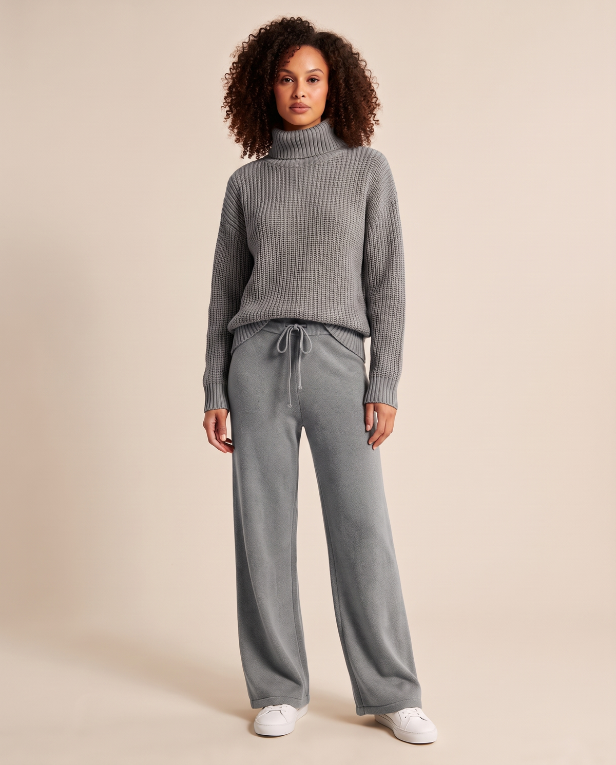 ONORA turtleneck knit lounge set - light gray
