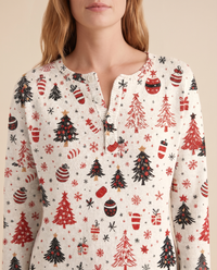 ONORA Christmas henley sweater - detail close-up