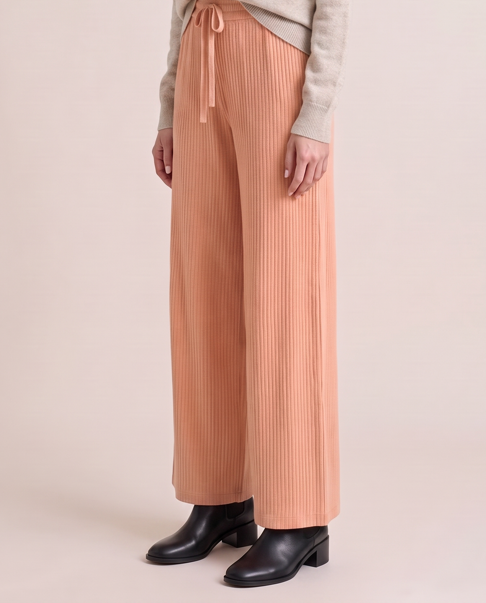 Ribbed wide-leg pants, waist-down view