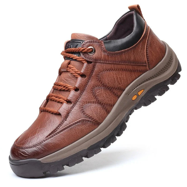 Caoilfhinn | The Leather Walking Shoes